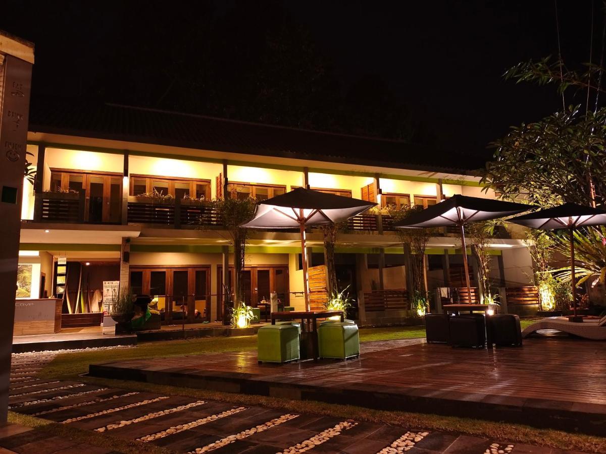 Javacove Beach Hotel Batukaras Экстерьер фото