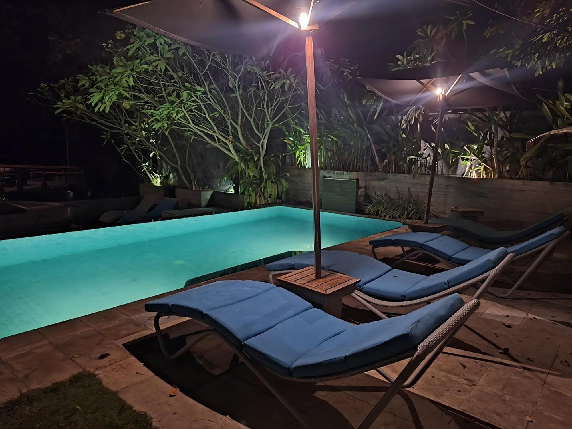 Javacove Beach Hotel Batukaras Экстерьер фото