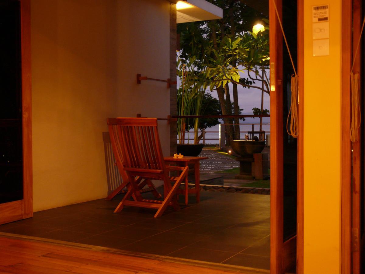Javacove Beach Hotel Batukaras Экстерьер фото